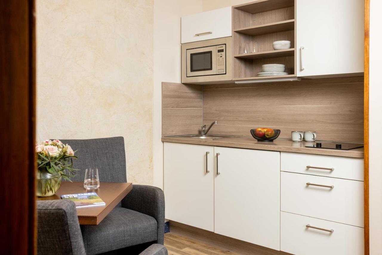 Altes Konsulat Aparthotel 4*